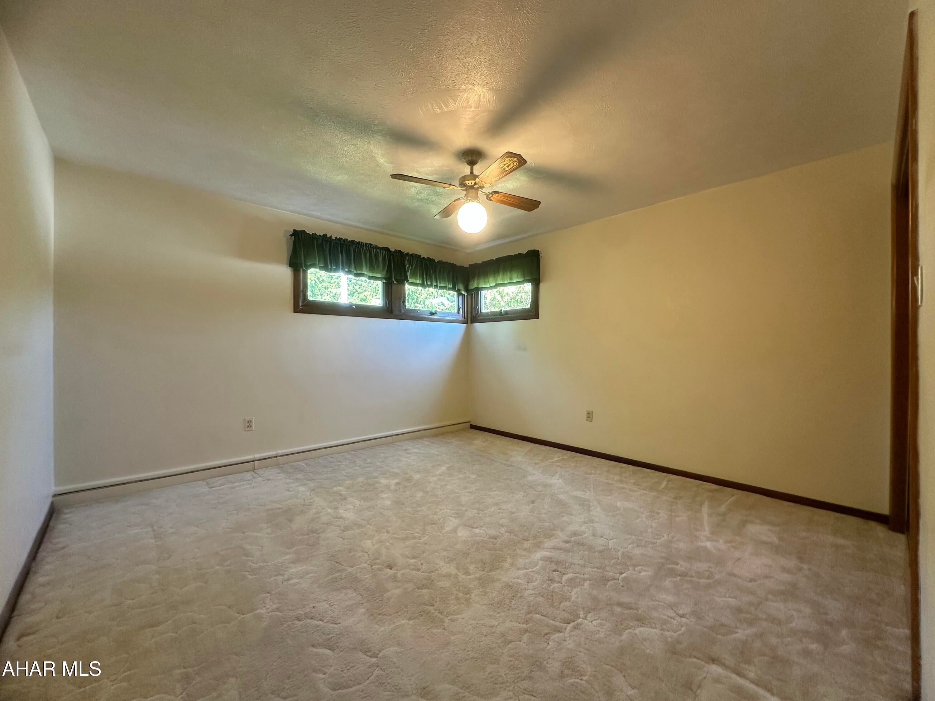 384 Avalon Road Altoona, PA 16601 - Photo 26 of 58 Gallery Image 26
