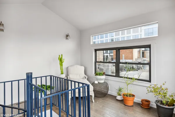 $4,250 | 812 West Van Buren Street, Unit 6D, Chicago, IL 60607