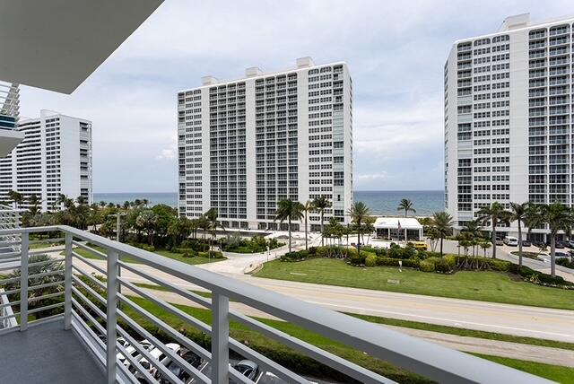 2851 South Ocean Boulevard, Unit 6C Boca Raton, FL 33432 - Photo 4 of 43 View