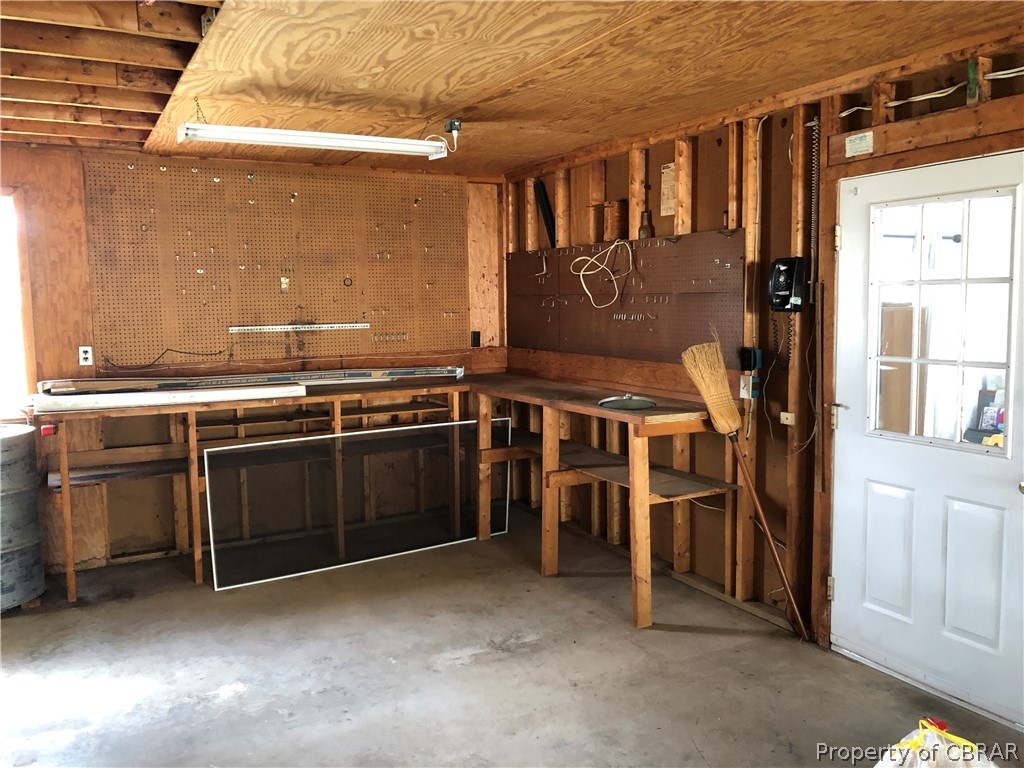 122 Cox Landing Road Topping, VA 23169 - Photo 26 of 32 Gallery Image 26
