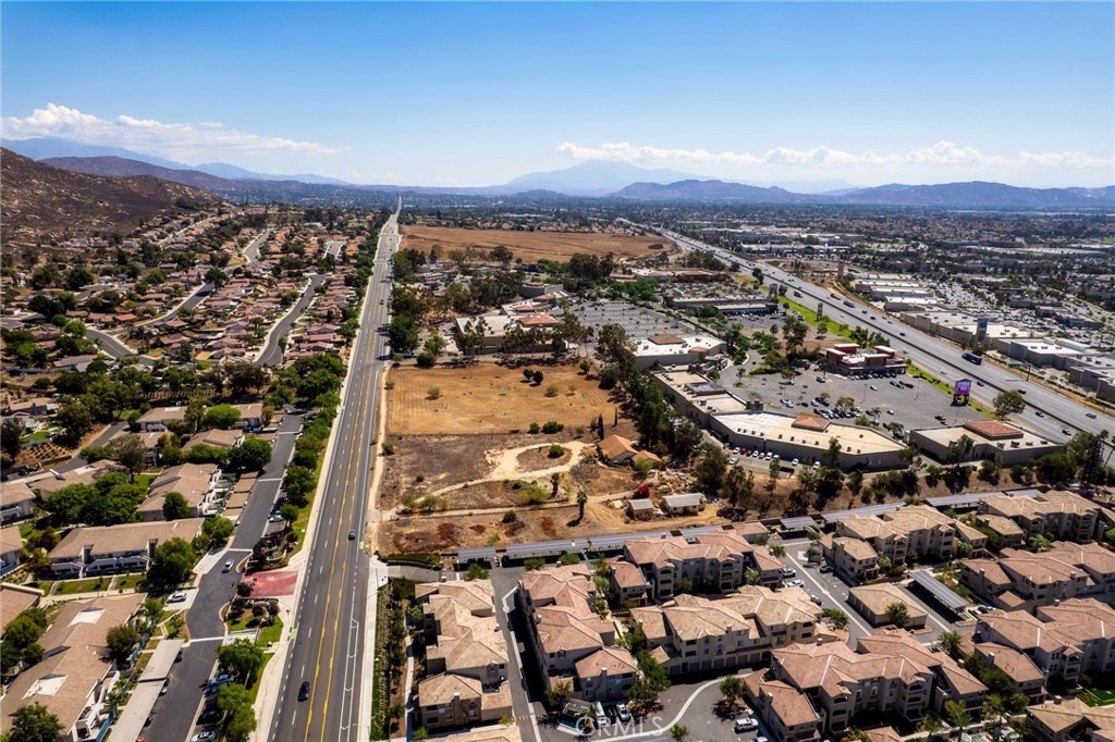 21665 Box Springs Road Moreno Valley, CA 92557 - Photo 7 of 10 an aerial view of multiple house