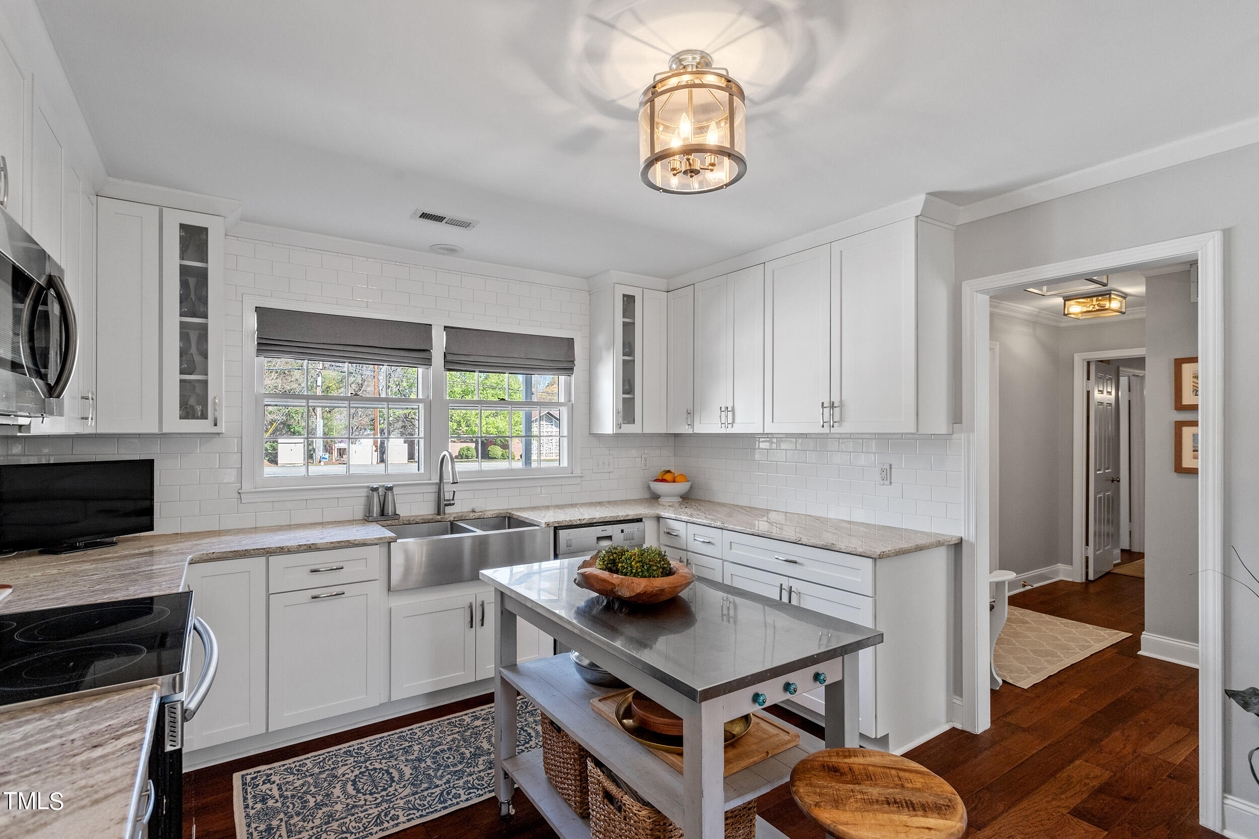 3316 Blue Ridge Road Raleigh, NC 27607 - Photo 11 of 35 3316 Blue Ridge Road_19