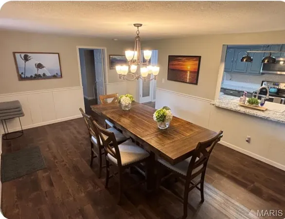 $379,900 | 201 Stone Street, Potosi, MO 63664