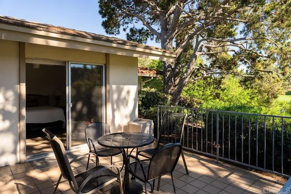 $1,650,000 | 131 Ebano Court, Solana Beach, CA 92075