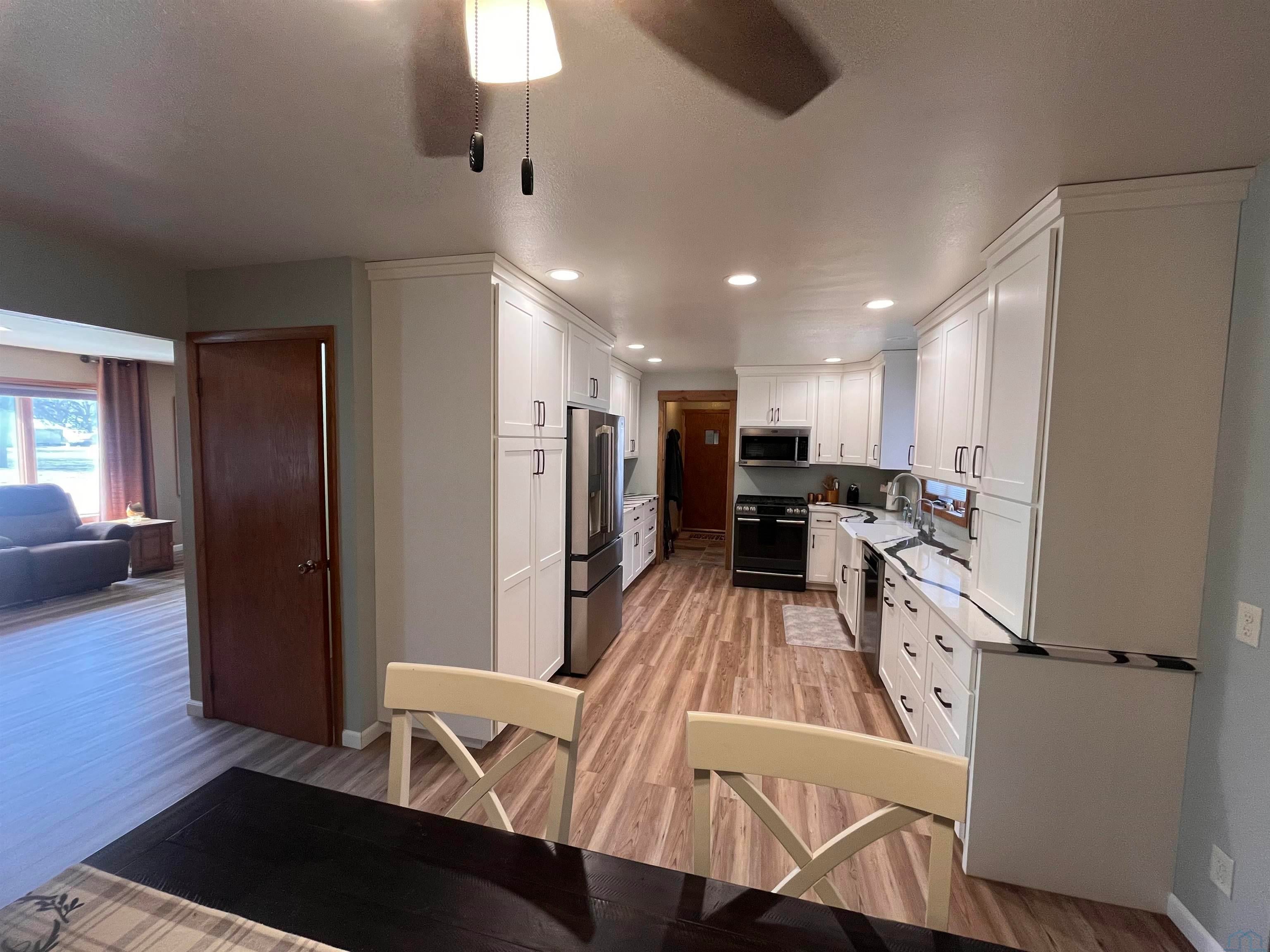 304 West Indiana Avenue George, IA 51237 - Photo 12 of 49 Gallery Image 12