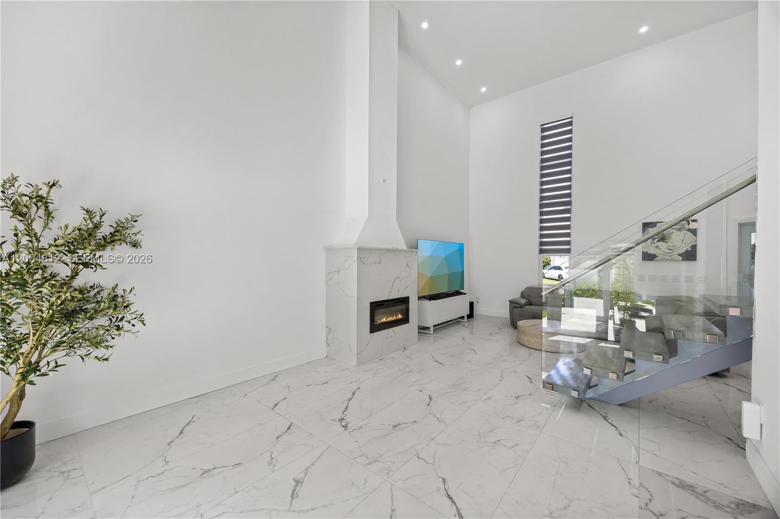 14446 Southwest 95th Terrace Miami, FL 33186 - Photo 8 of 24