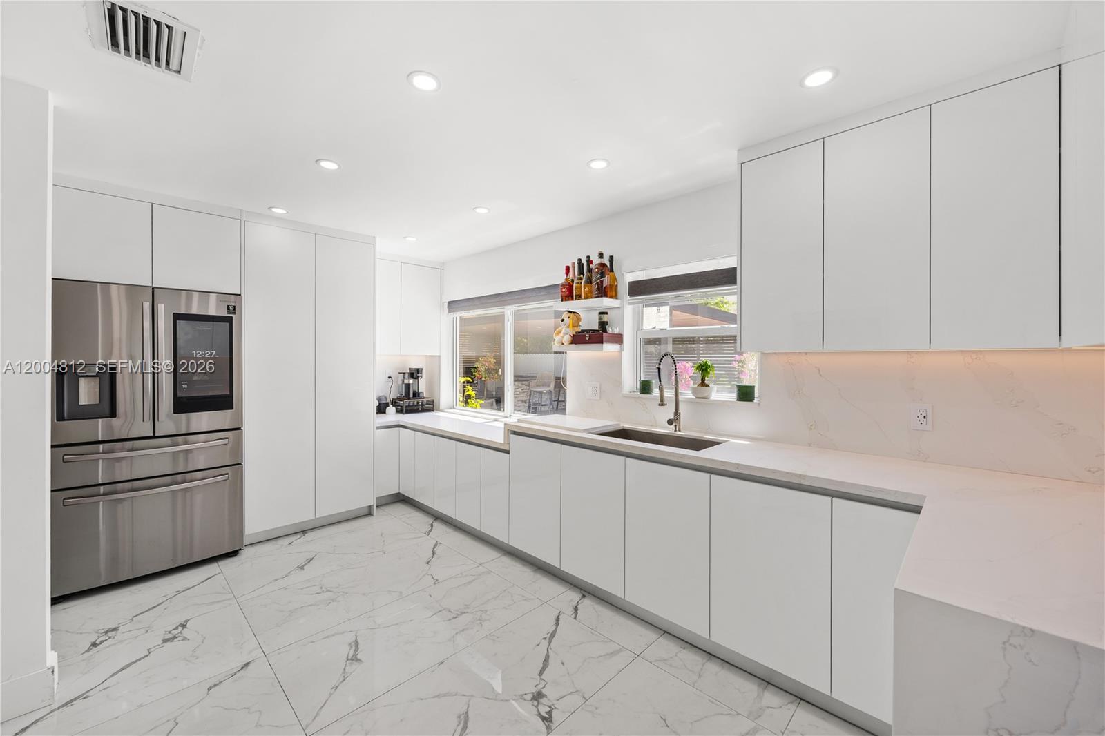 14446 Southwest 95th Terrace Miami, FL 33186 - Photo 10 of 24