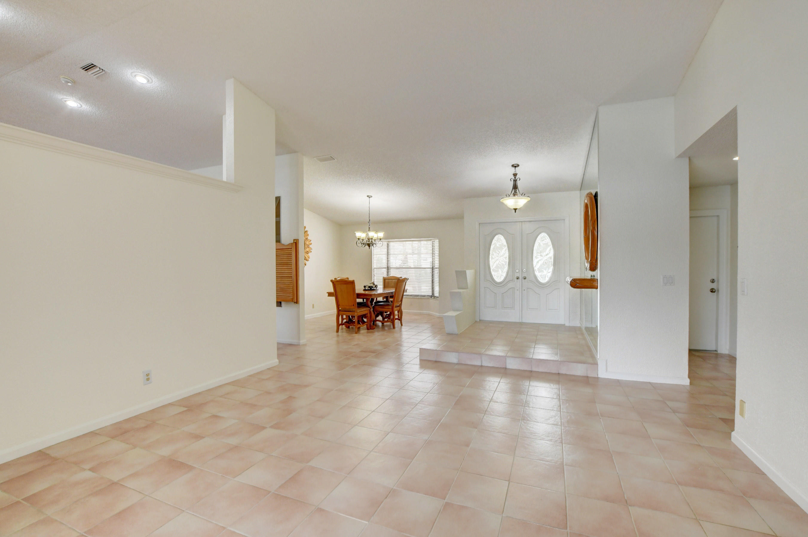 11511 Island Lakes Lane Boca Raton, FL 33498 - Photo 11 of 63 25_ebf_2967and4more