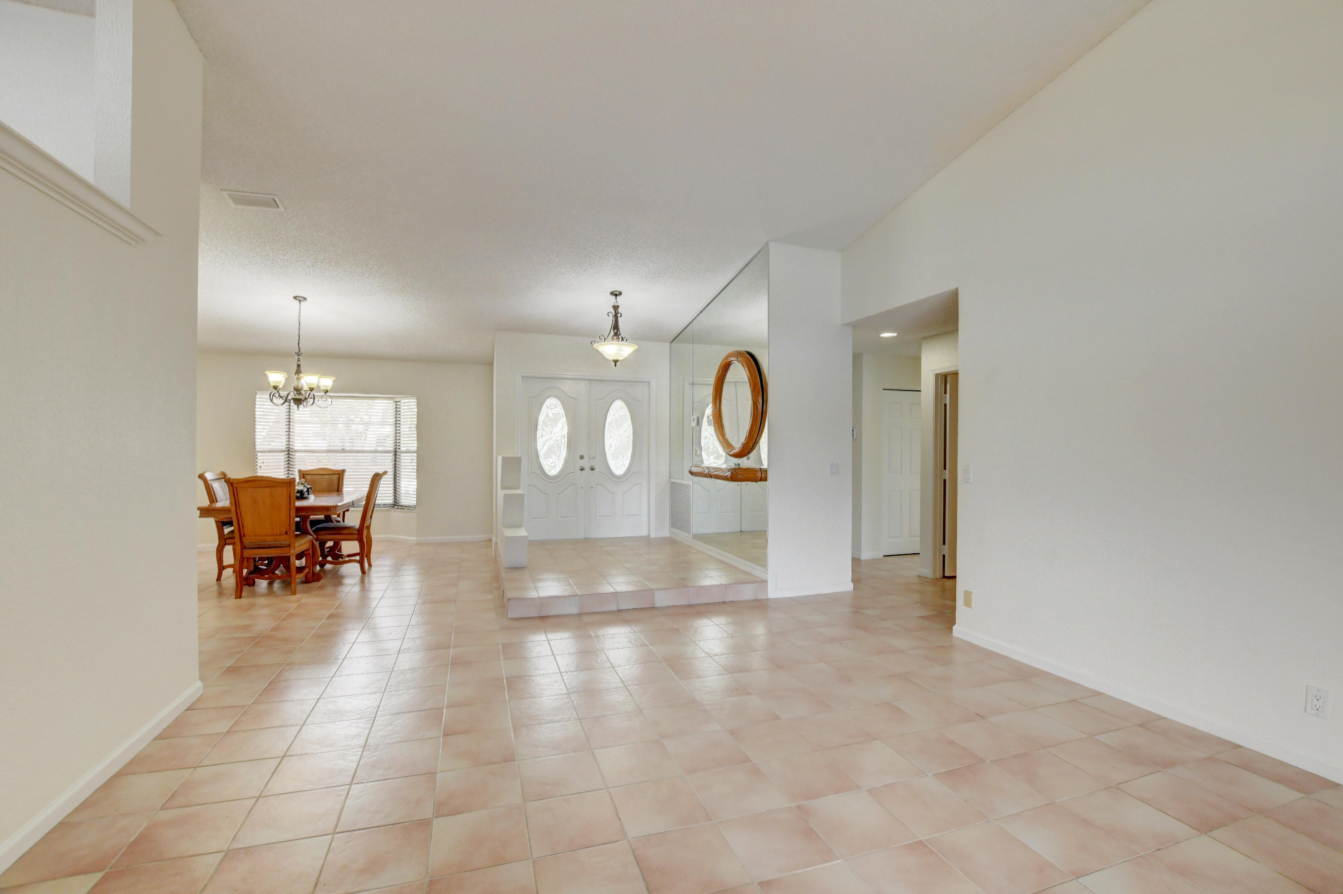 11511 Island Lakes Lane Boca Raton, FL 33498 - Photo 12 of 63 26_ebf_2972and4more