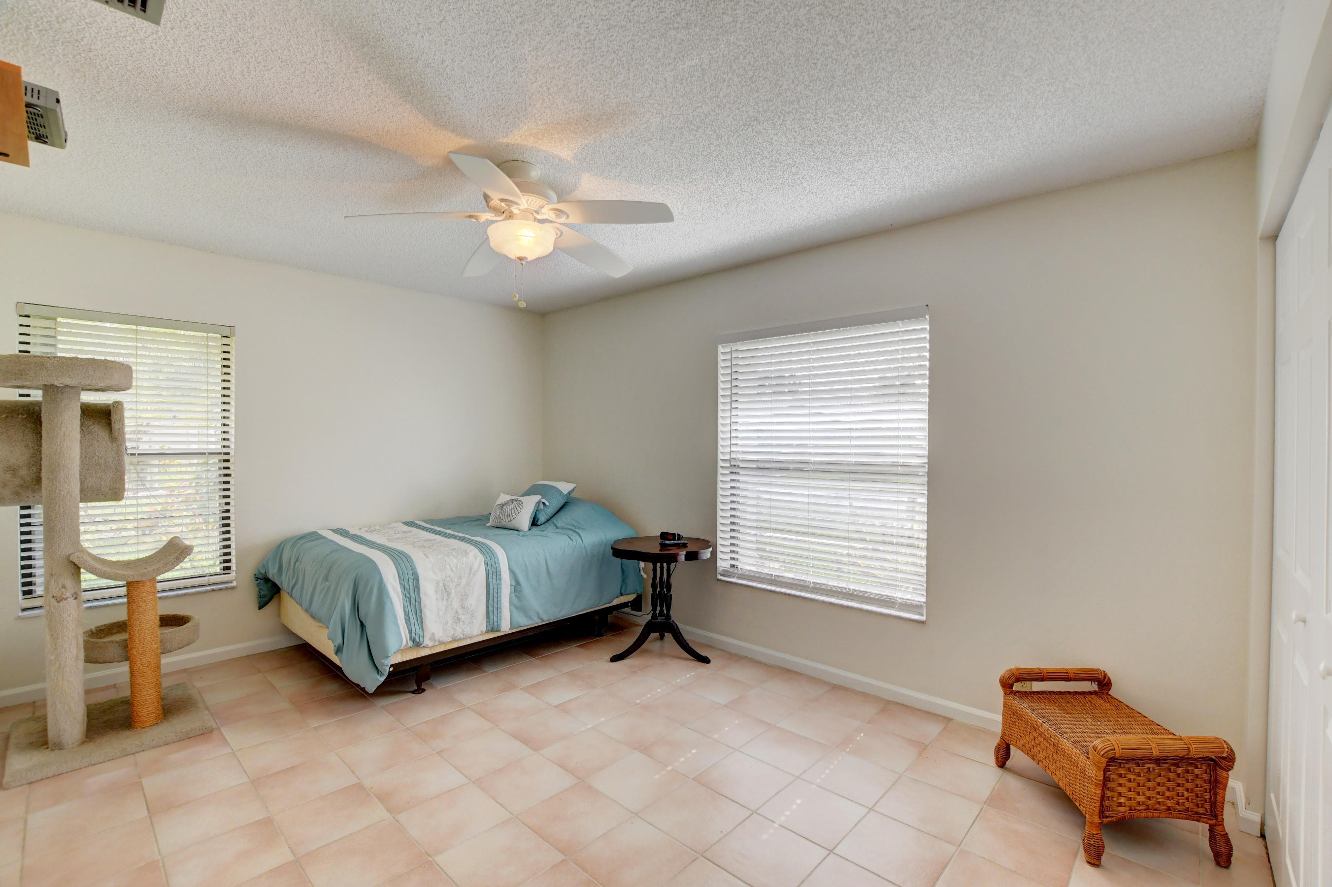 11511 Island Lakes Lane Boca Raton, FL 33498 - Photo 22 of 63 36_ebf_3027and4more