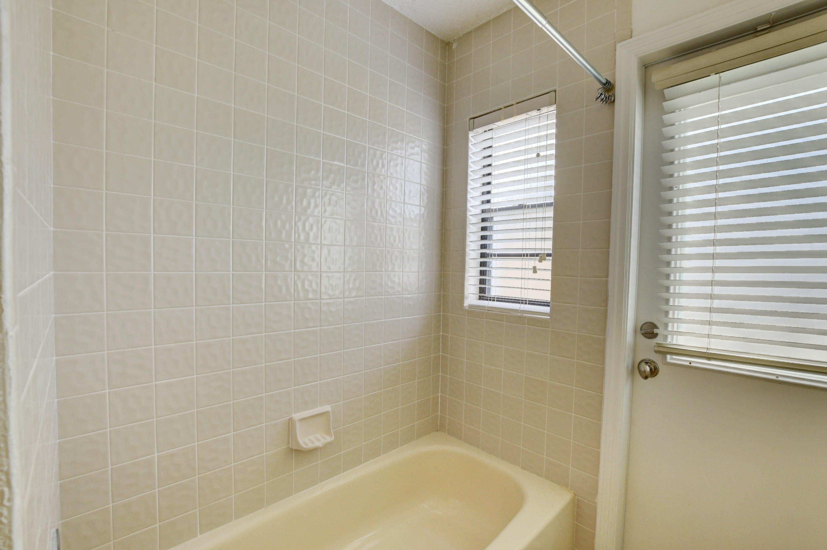 11511 Island Lakes Lane Boca Raton, FL 33498 - Photo 27 of 63 41_ebf_3052and4more