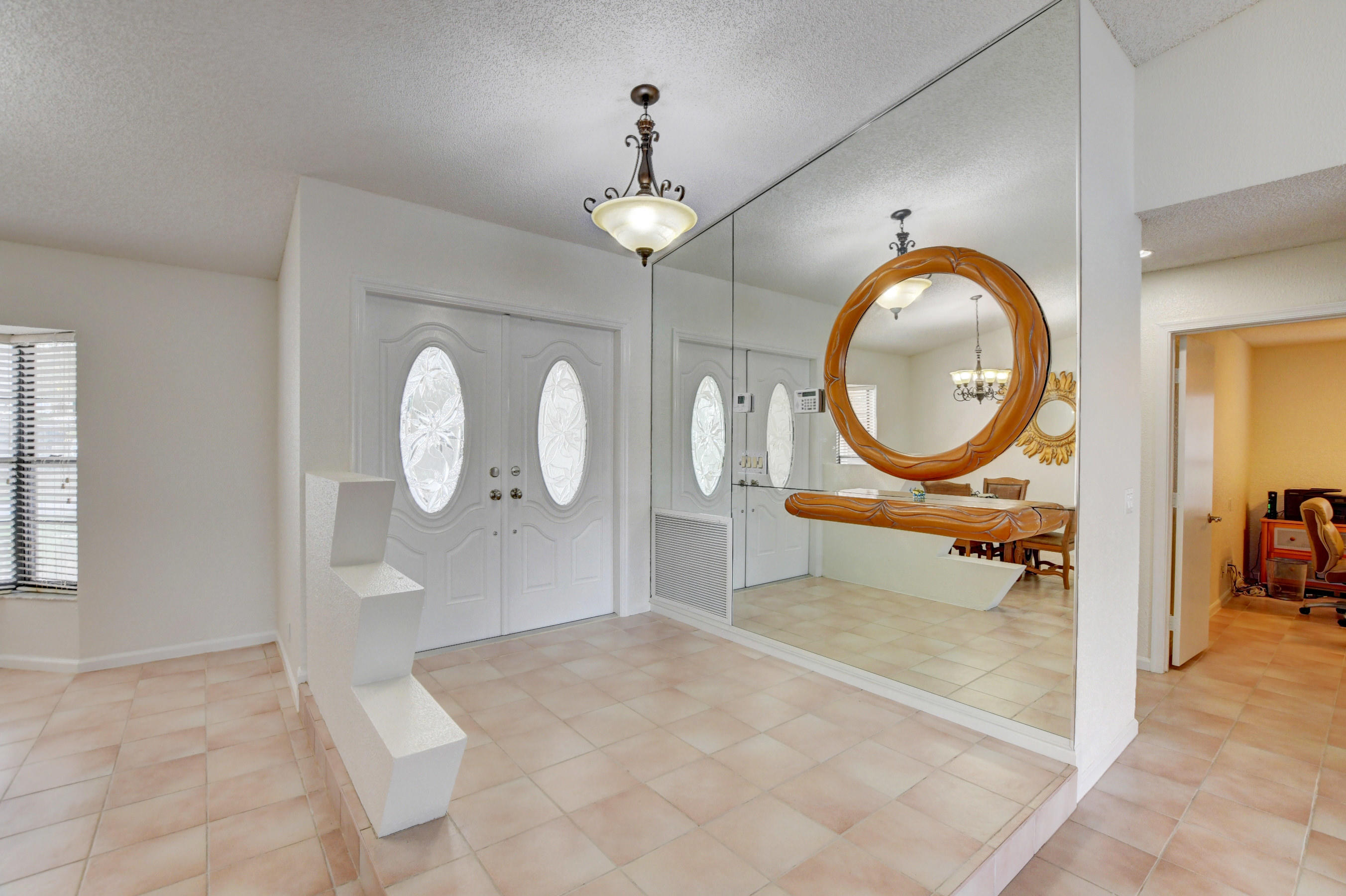 11511 Island Lakes Lane Boca Raton, FL 33498 - Photo 5 of 63 19_ebf_2932and4more