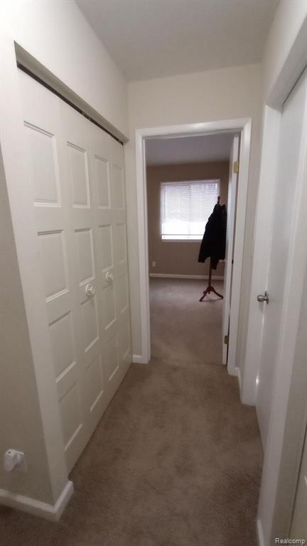 3936 Hunters Ridge Drive, Unit 2 Lansing, MI 48911 - Photo 16 of 30