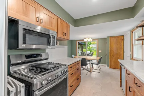 $425,000 | 10916 Ewing Avenue South, Bloomington, MN 55431