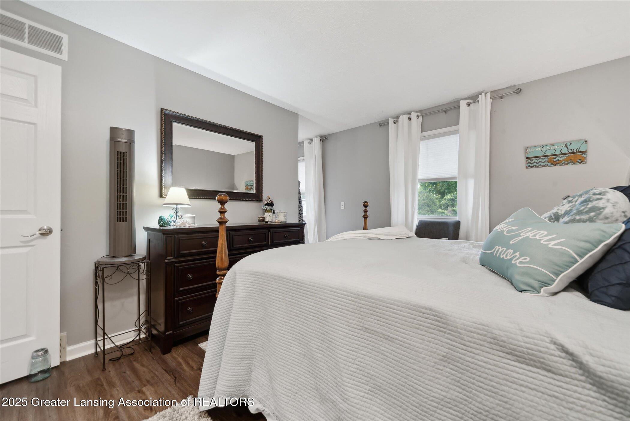 5455 Maple Ridge Road Haslett, MI 48840 - Photo 23 of 41 23-5455-Maple-Ridge-Rd-Haslett-MI-48840-