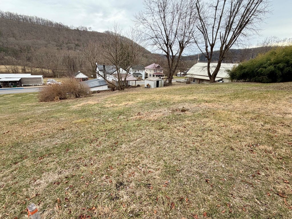 253 Standing Stone Road Huntingdon, PA 16652 - Photo 10 of 32 Gallery Image 10
