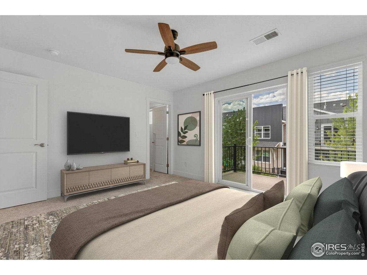 749 Robert Street Longmont, CO 80503 - Photo 23 of 43 Primary bedroom suite