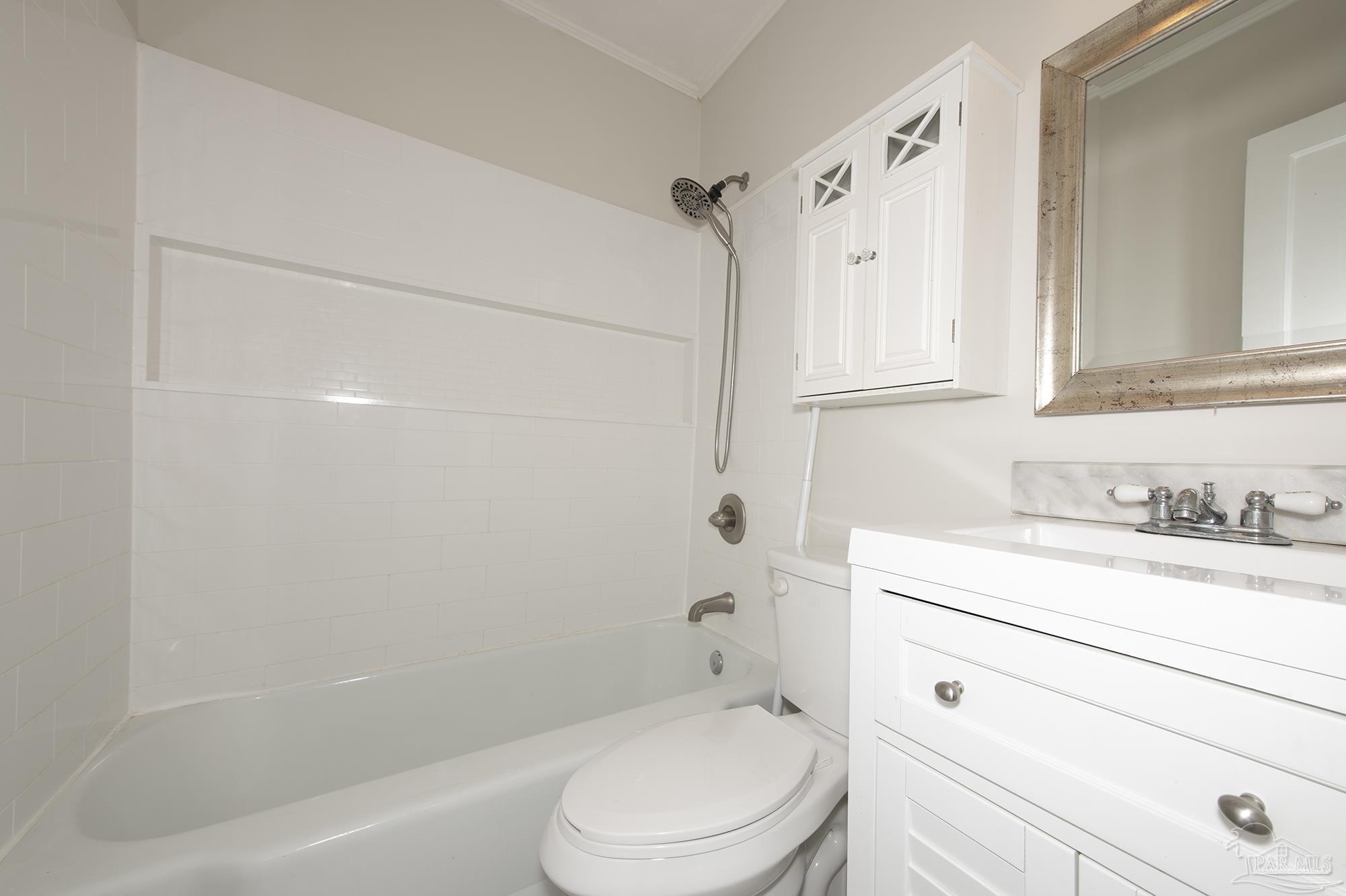 211 Berry Road Pensacola, FL 32507 - Photo 22 of 39