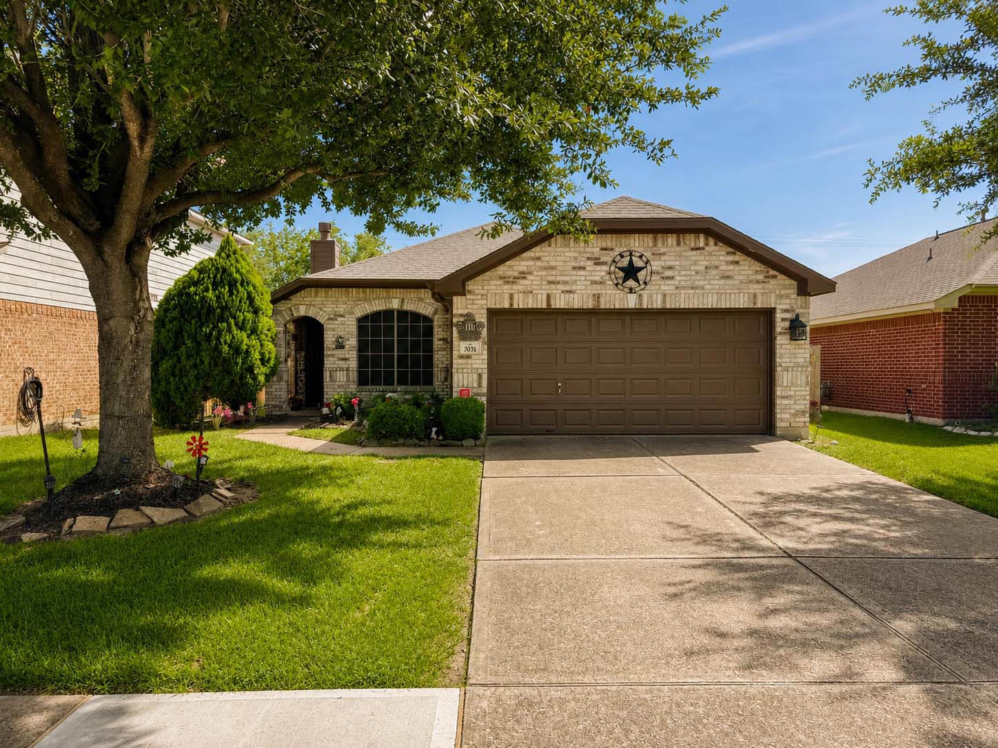 7031 Musclewood Road Baytown, TX 77521 - Photo 3 of 25