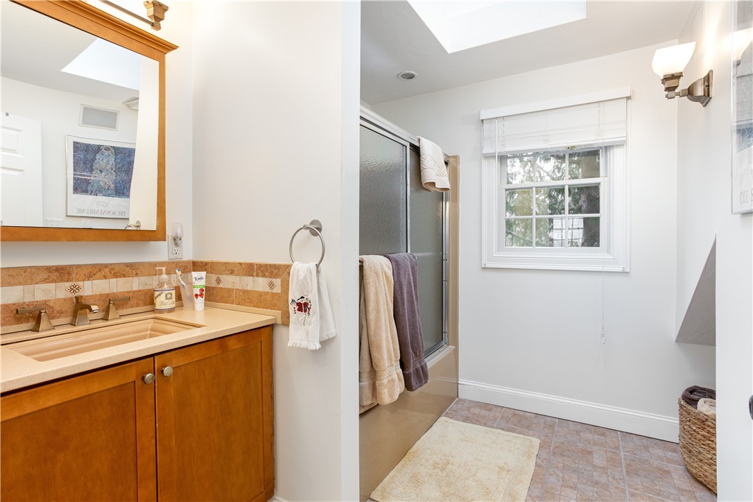 35 Seaspray Way Little Compton, RI 02837 - Photo 27 of 35 Gallery Image 27
