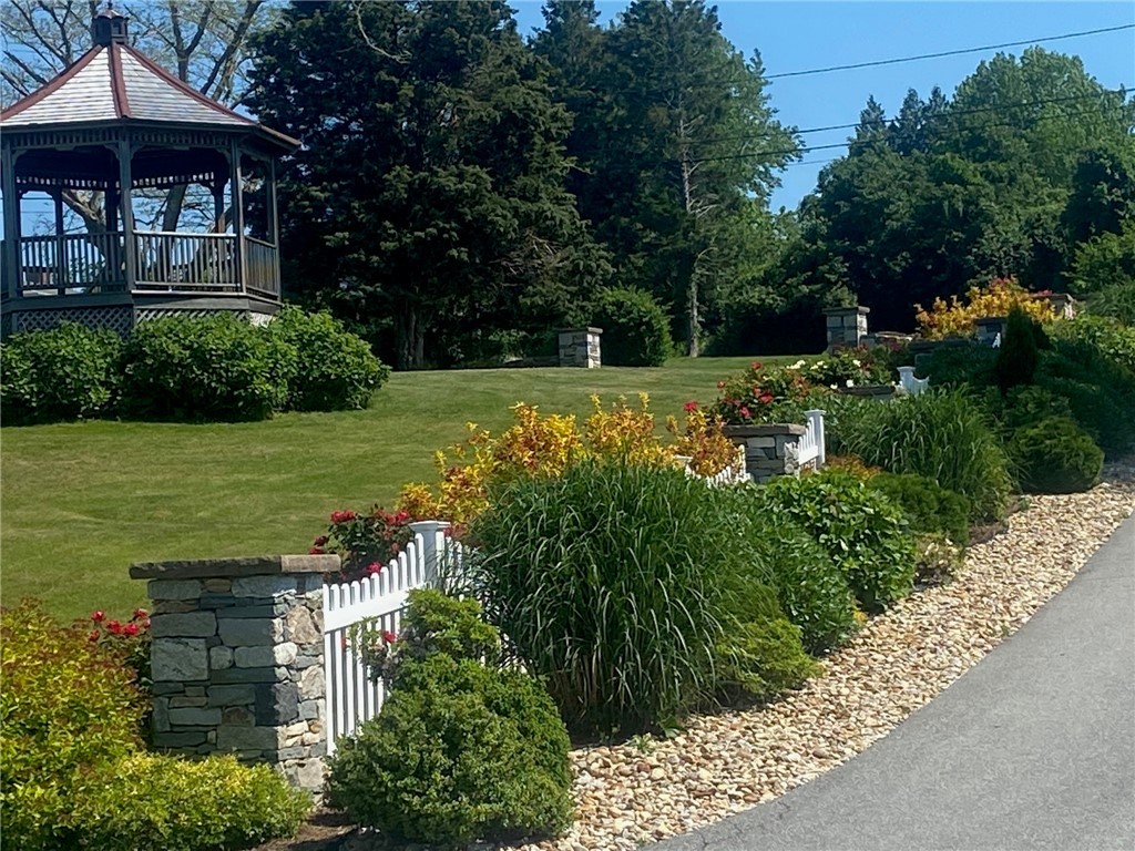 35 Seaspray Way Little Compton, RI 02837 - Photo 33 of 35 Gallery Image 33