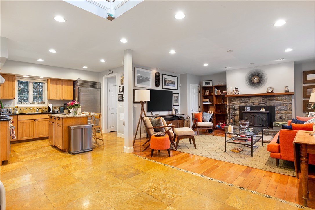 35 Seaspray Way Little Compton, RI 02837 - Photo 9 of 35 Gallery Image 9