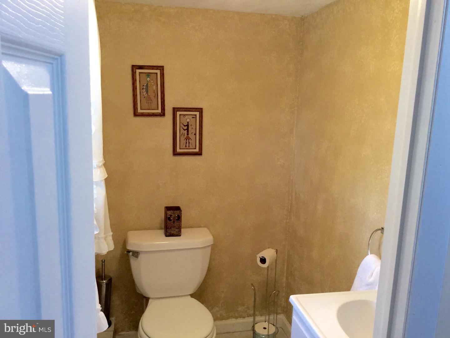 779 Phillips Road Warminster, PA 18974 - Photo 13 of 15 Gallery Image 13