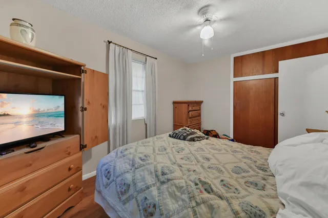 $325,000 | 629 Dogwood Road, West Palm Beach, FL 33409