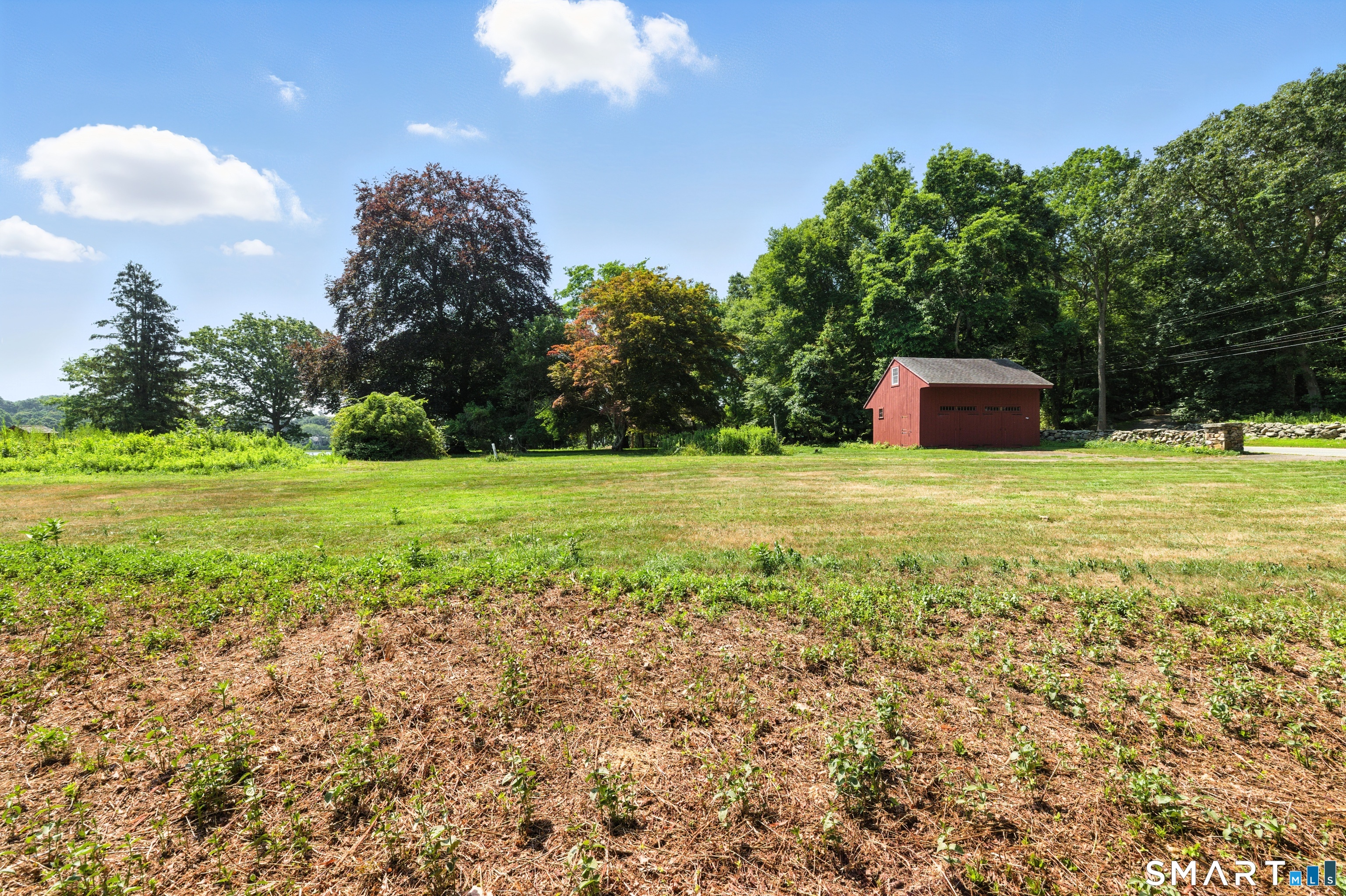 88 Cove Road Stonington, CT 06378 - Photo 8 of 27