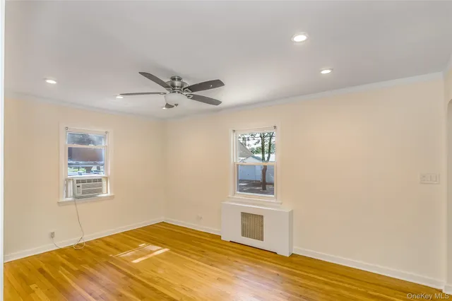 $3,995 | 136 North 1st Street, New Hyde Park, NY 11040