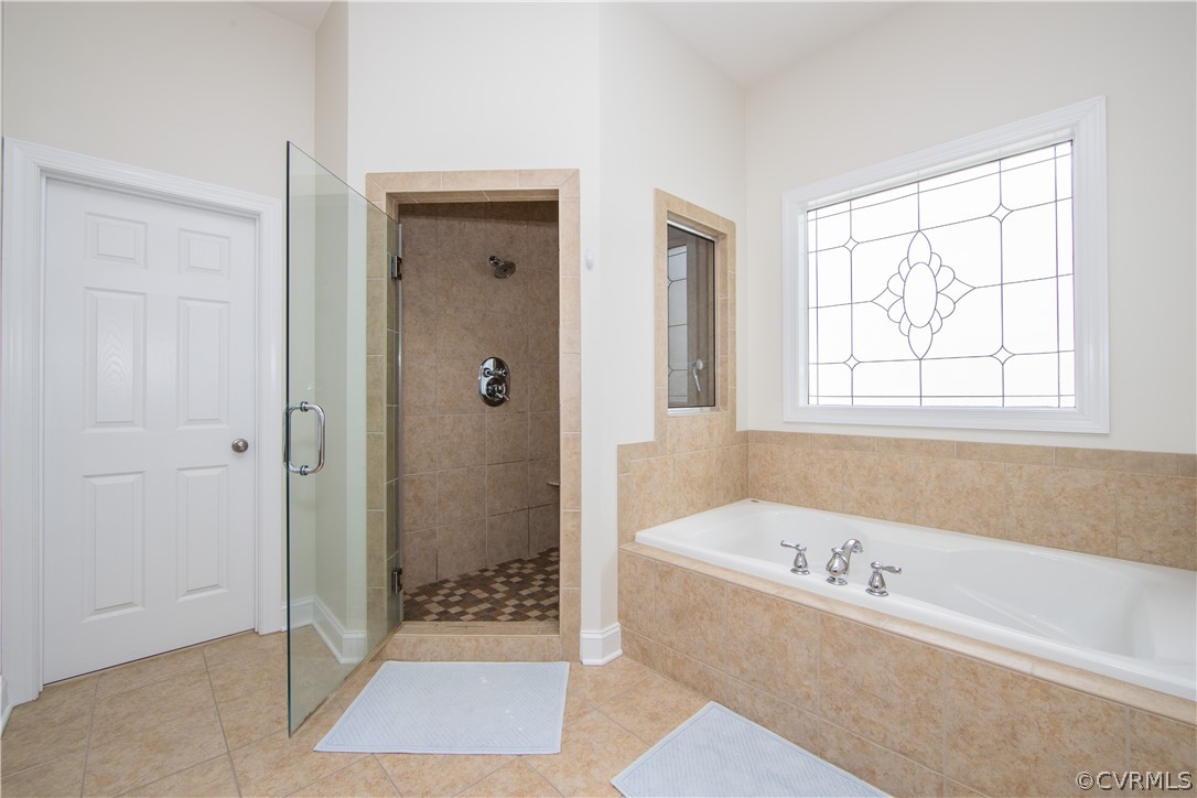 16107 Longlands Road Chesterfield, VA 23832 - Photo 8 of 19 Master En-Suite