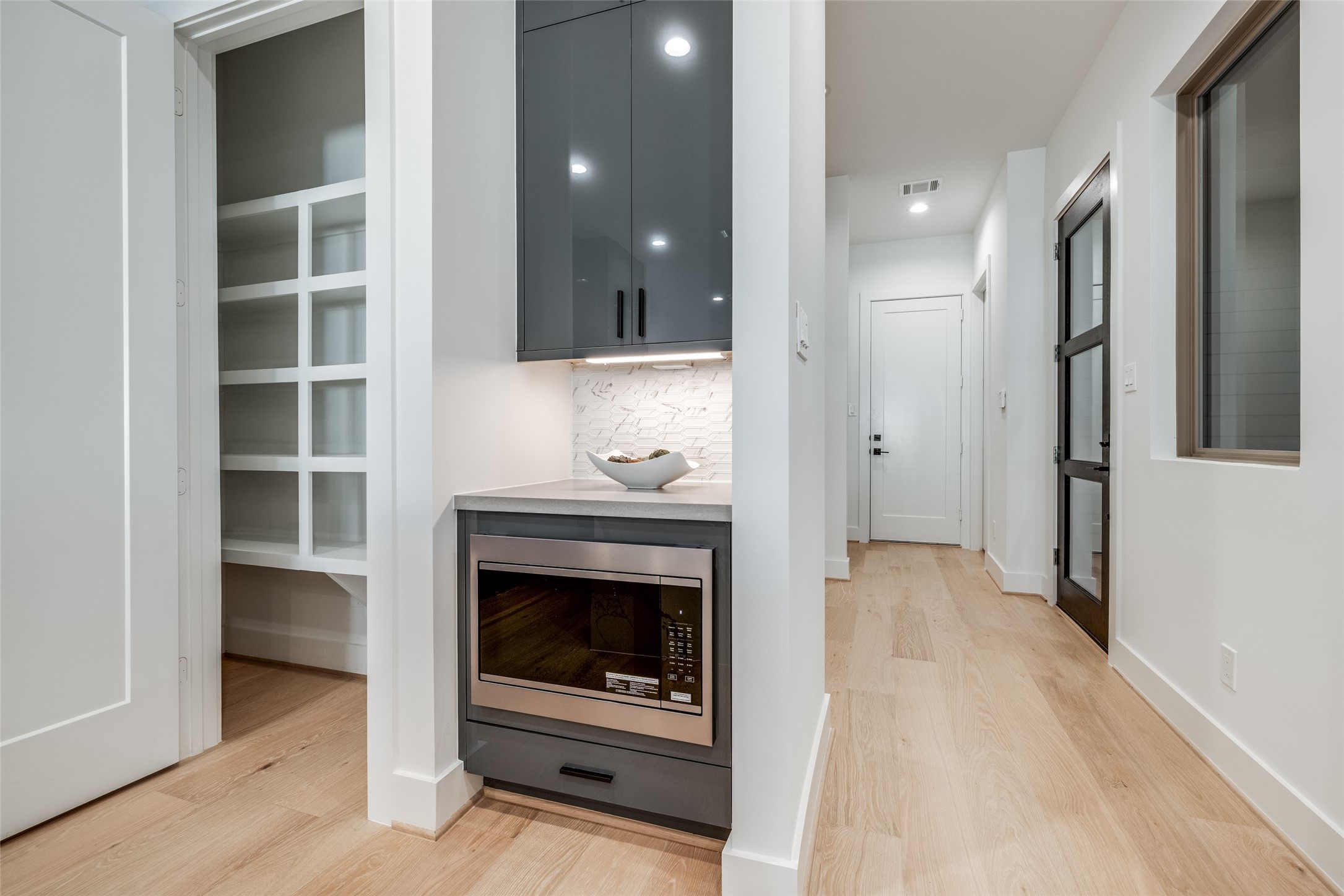 2410 Quenby Street Houston, TX 77005 - Photo 16 of 39 Estimated Completion date 06/30/2026 * Customization options available during construction ONLY * THIS IS AN ACTIVE CONSTRUCTION SITE, BUYERS MUST REQUEST APPOINTMENT TO BE ON PREMISE AT ALL TIMES. All information should be independently verified. Plans are subject to change without notification.