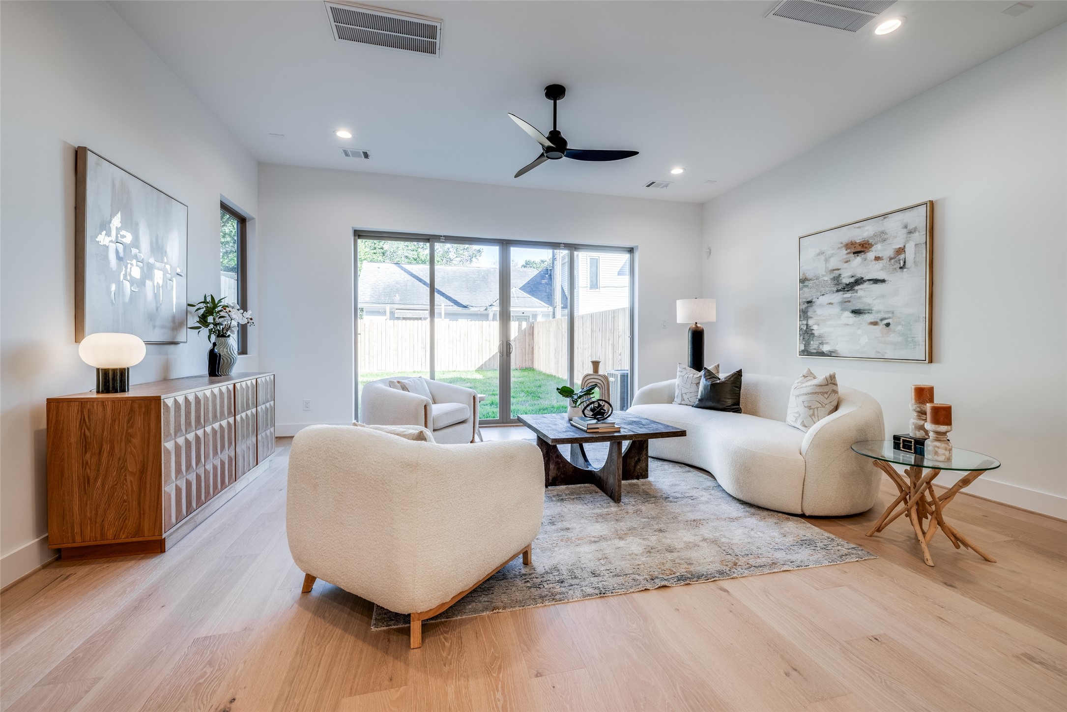 2410 Quenby Street Houston, TX 77005 - Photo 17 of 39 Estimated Completion date 06/30/2026 * Customization options available during construction ONLY * THIS IS AN ACTIVE CONSTRUCTION SITE, BUYERS MUST REQUEST APPOINTMENT TO BE ON PREMISE AT ALL TIMES. All information should be independently verified. Plans are subject to change without notification.