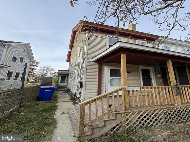 $1,700 | 206 Cedar Street, Millville, NJ 08332