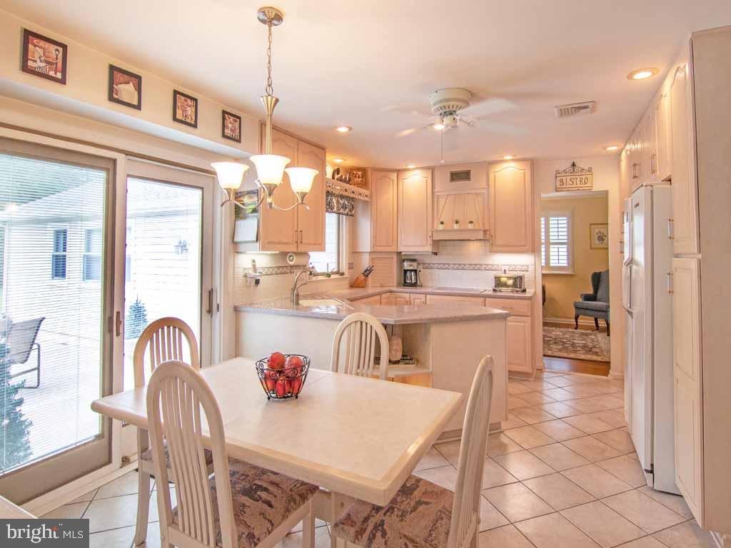 75 Karen Road Holland, PA 18966 - Photo 5 of 55 Tile floors through the kitchen