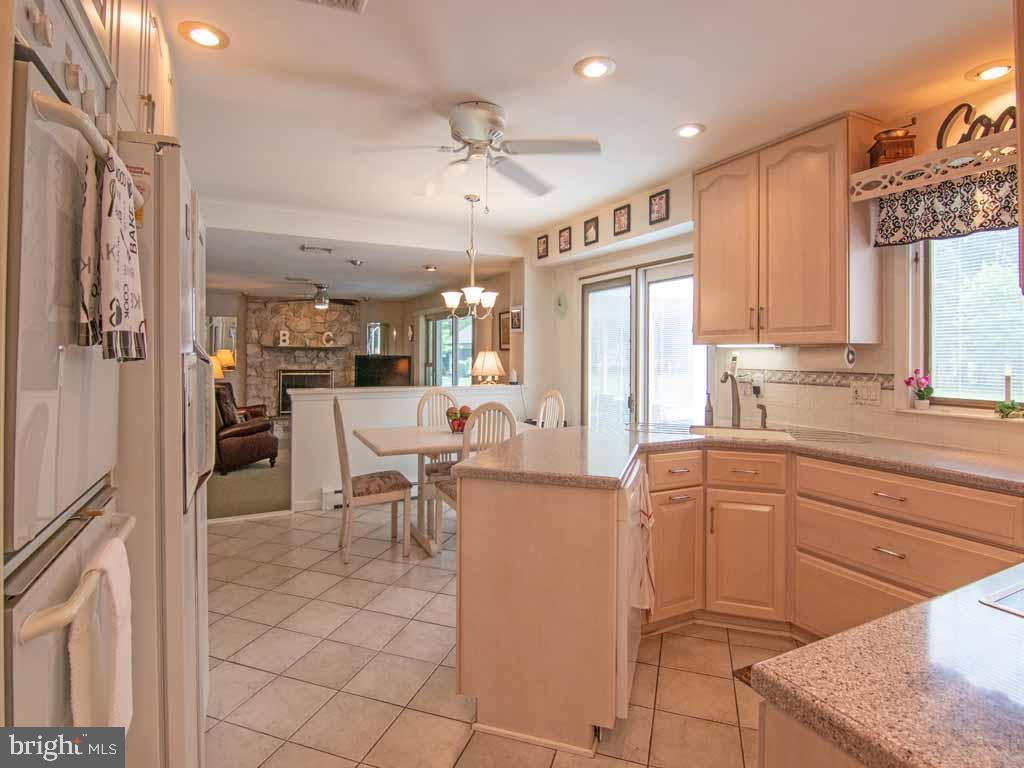 75 Karen Road Holland, PA 18966 - Photo 10 of 55 High end Thermador wall ovens/microwave