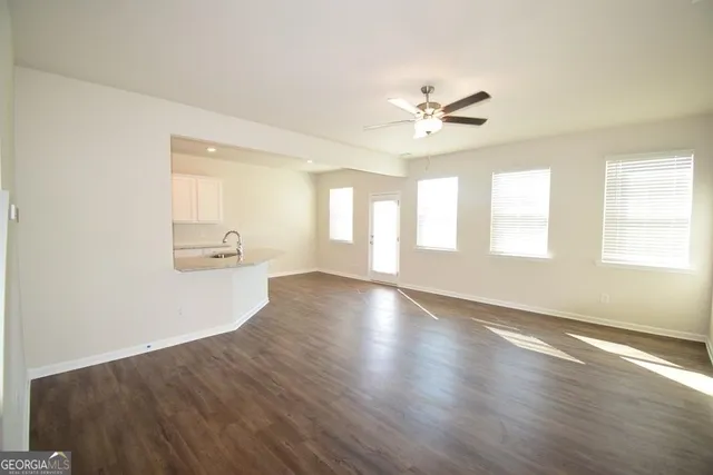 $2,300 | 82 Sepia Oak Drive, Newnan, GA 30263