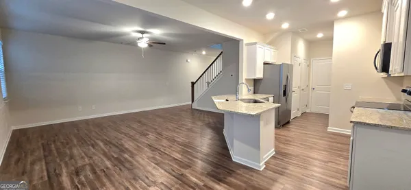 $2,300 | 82 Sepia Oak Drive, Newnan, GA 30263