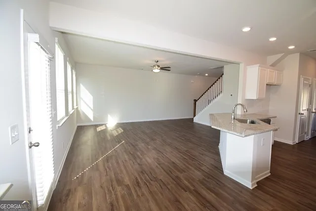 $2,300 | 82 Sepia Oak Drive, Newnan, GA 30263