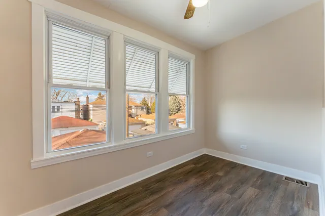 $1,750 | 1246 North Monitor Avenue, Unit 2, Chicago, IL 60651