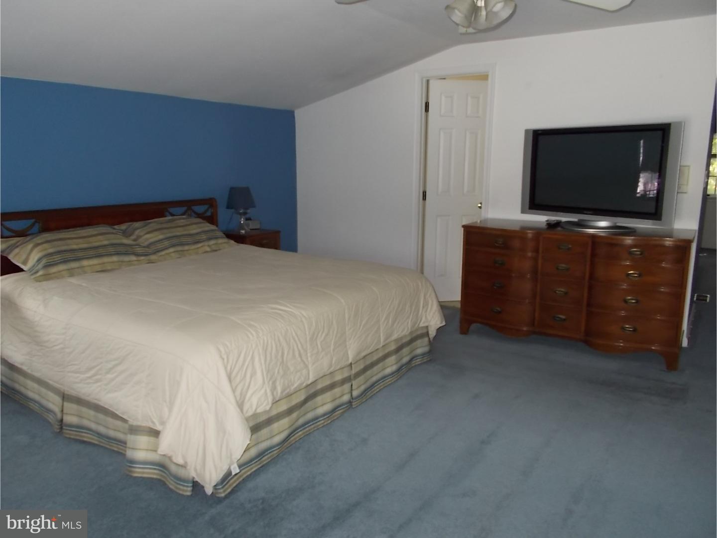 46 Shirley Road Hatboro, PA 19040 - Photo 10 of 19 Bedroom - Main