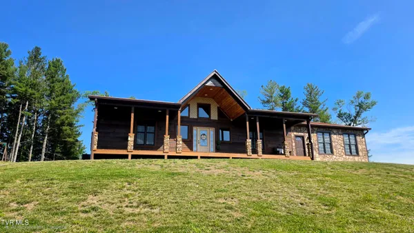 $325,000 | 6021 Strawberry Court, Wise, VA 24293