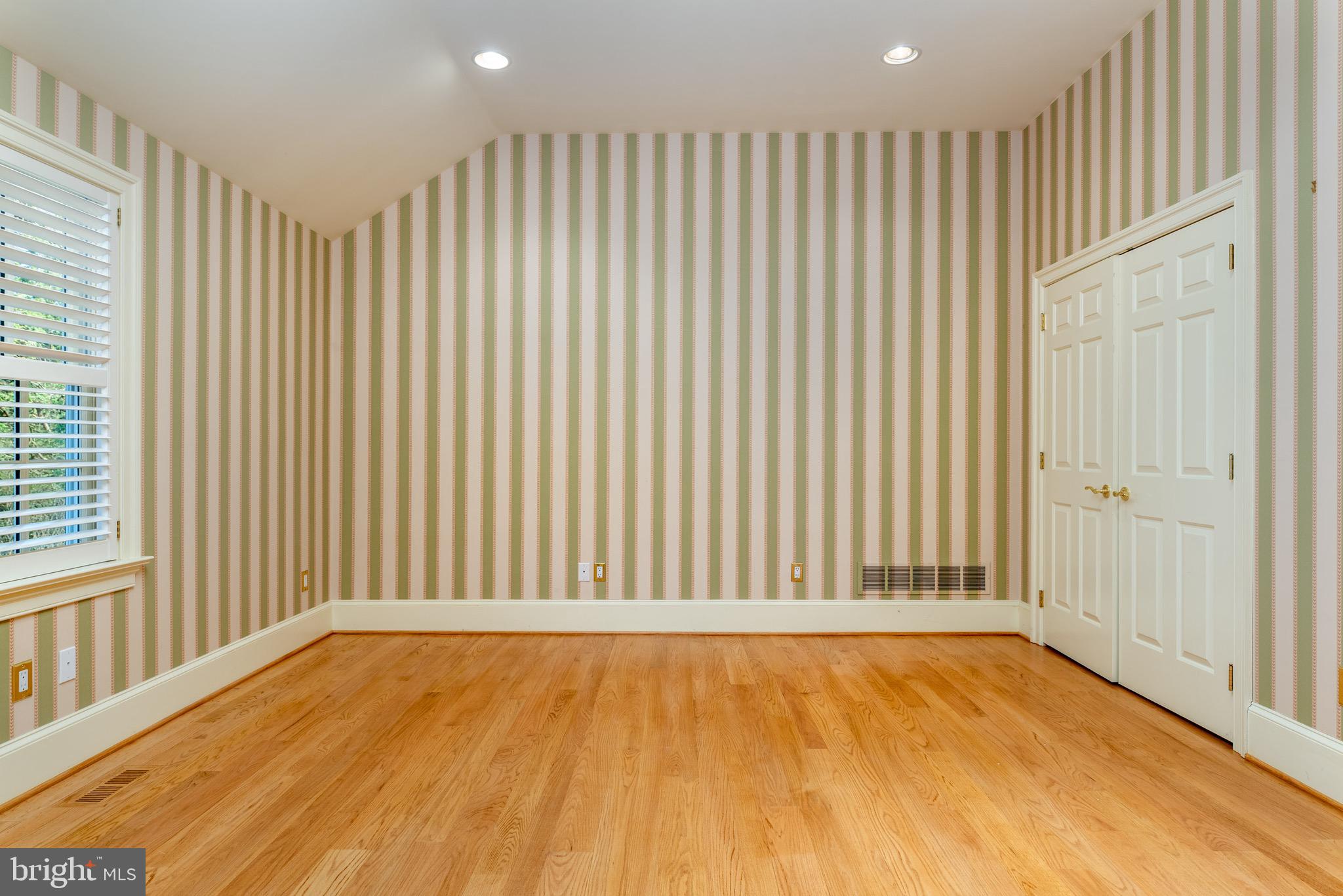 400 Inveraray Villanova, PA 19085 - Photo 26 of 61 1st floor Bedroom/Nanny suite