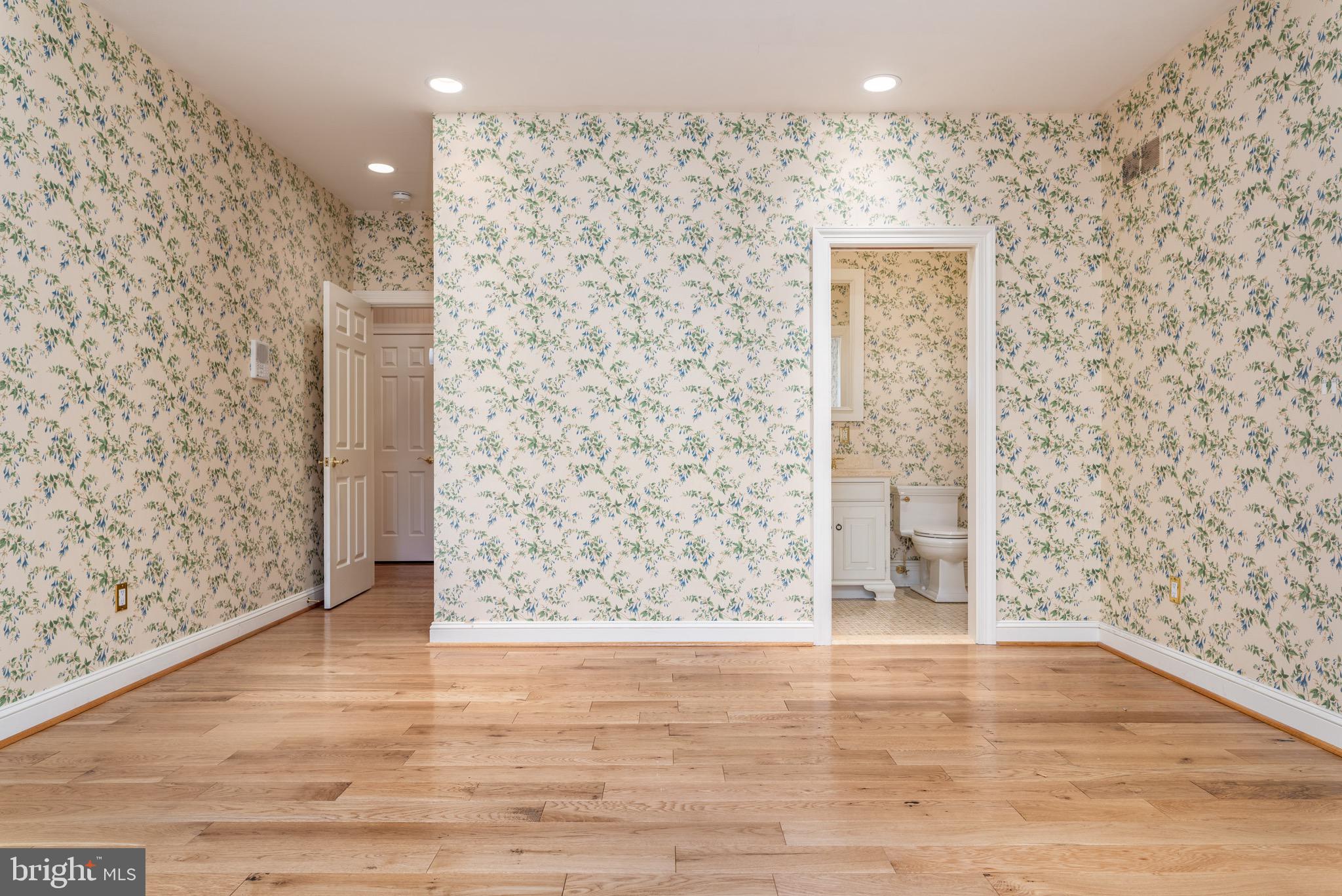 400 Inveraray Villanova, PA 19085 - Photo 42 of 61 Bedroom 4