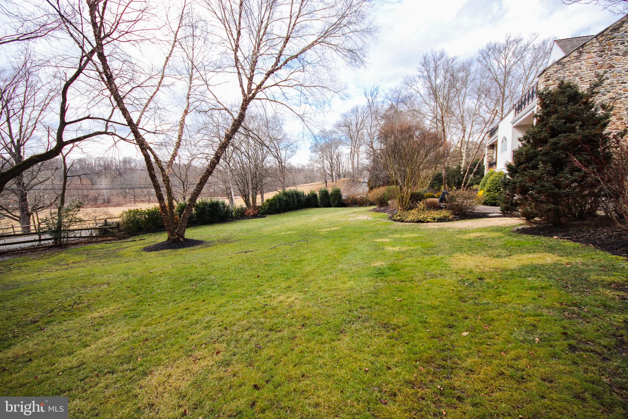 400 Inveraray Villanova, PA 19085 - Photo 58 of 61 New landscape designs