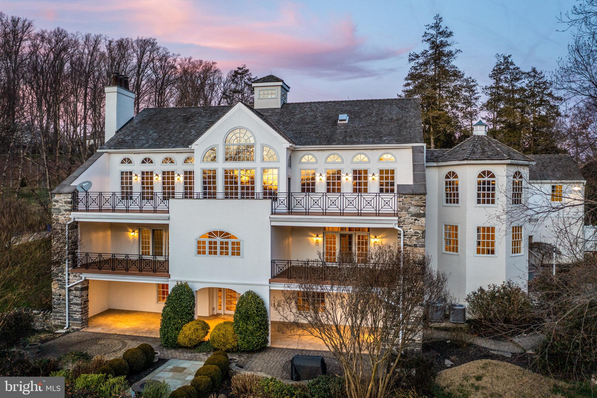 400 Inveraray Villanova, PA 19085 - Photo 61 of 61 Twilight View