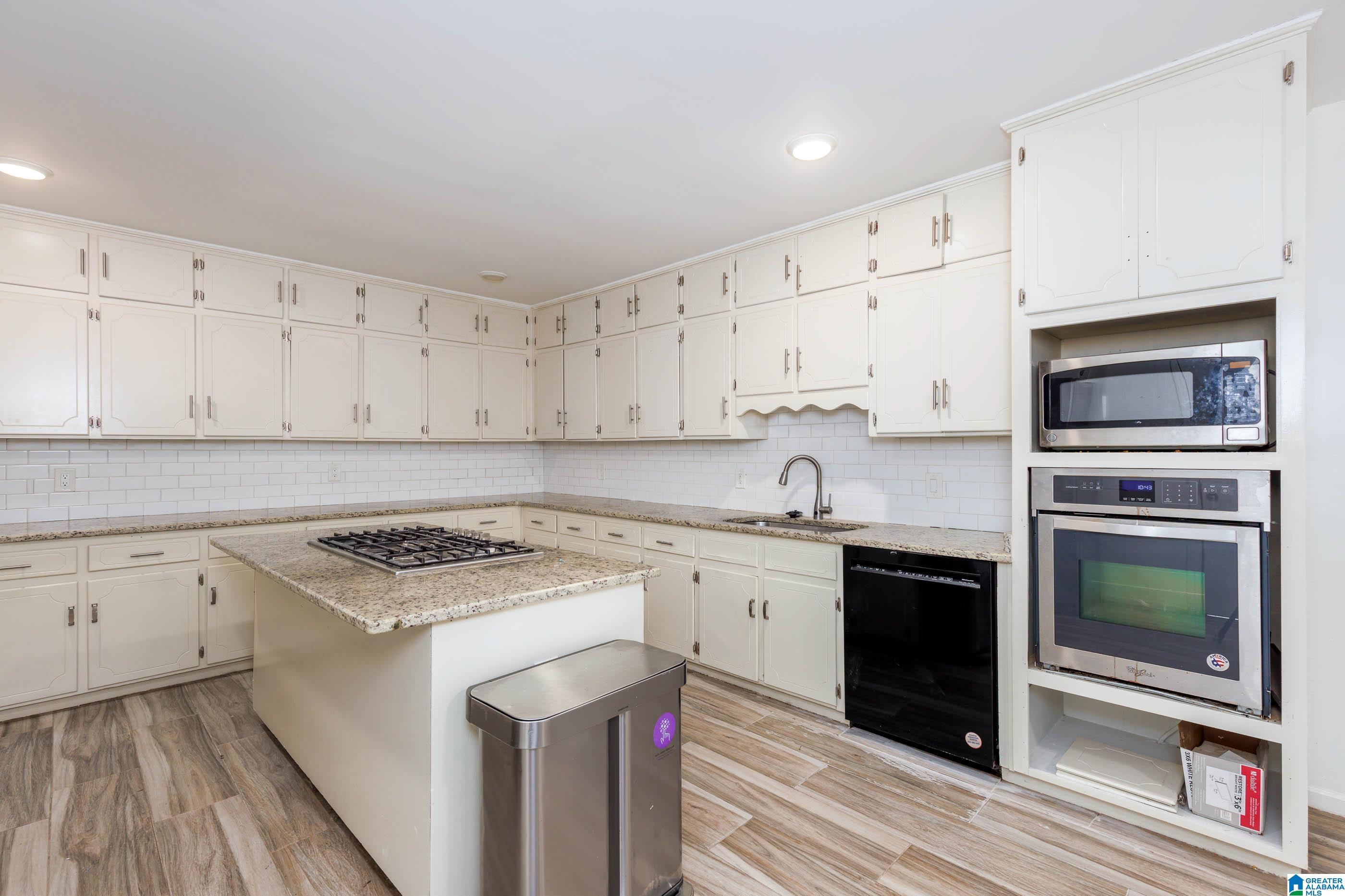 3400 Loch Ridge Drive Birmingham, AL 35216 - Photo 12 of 25