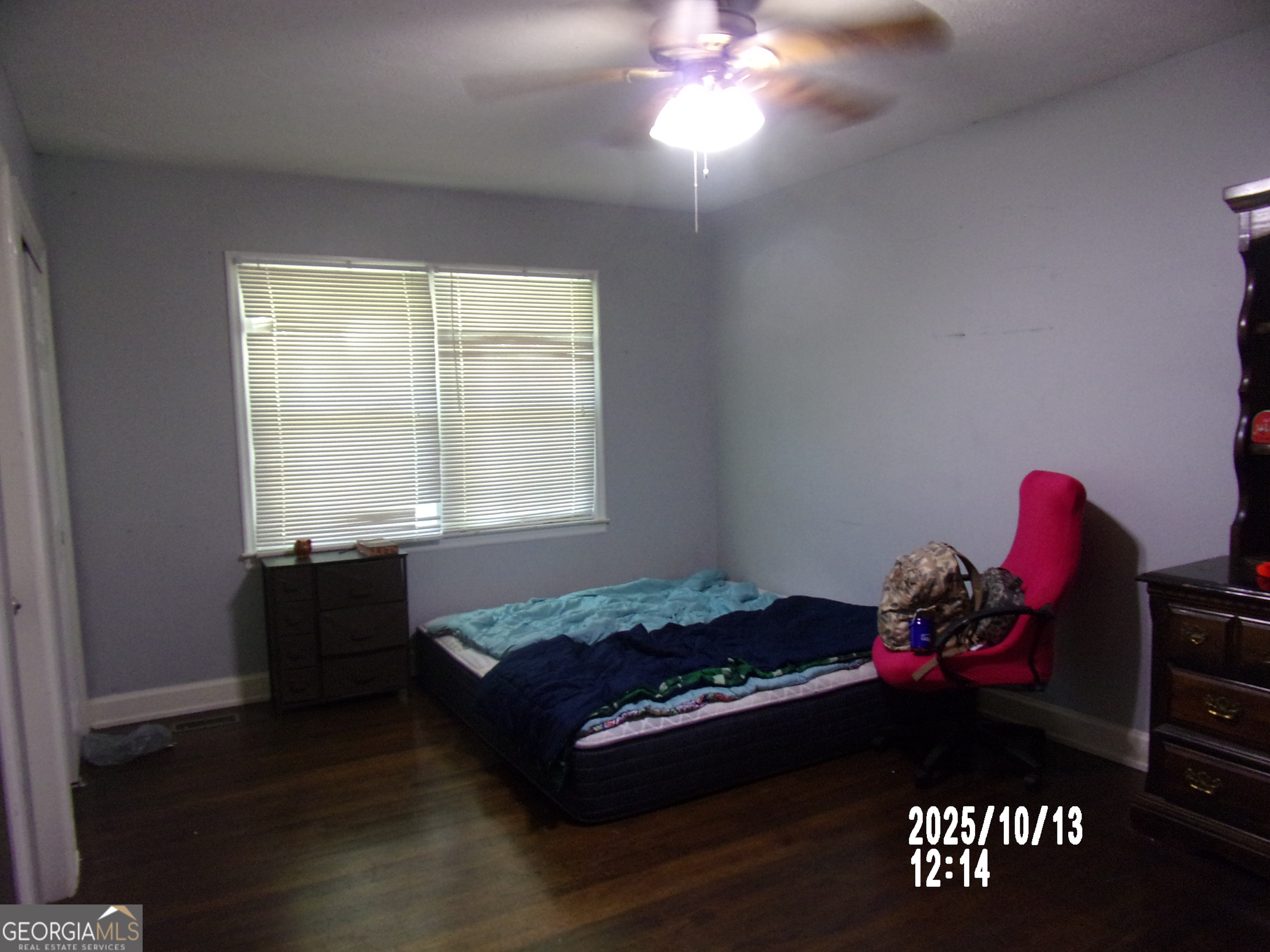 133 Springdale Drive Thomaston, GA 30286 - Photo 14 of 40 a bedroom with a bed dresser and a window