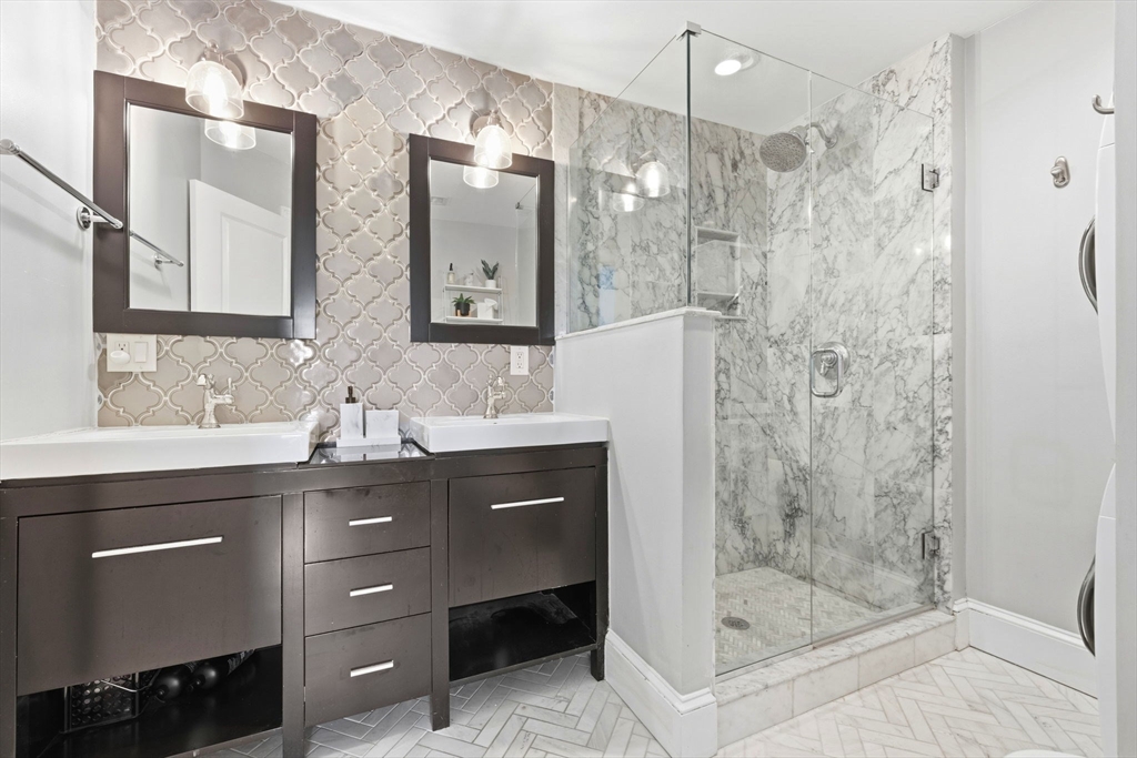 23 Bay State Road, Unit 4 Boston, MA 02215 - Photo 27 of 35 Gallery Image 27