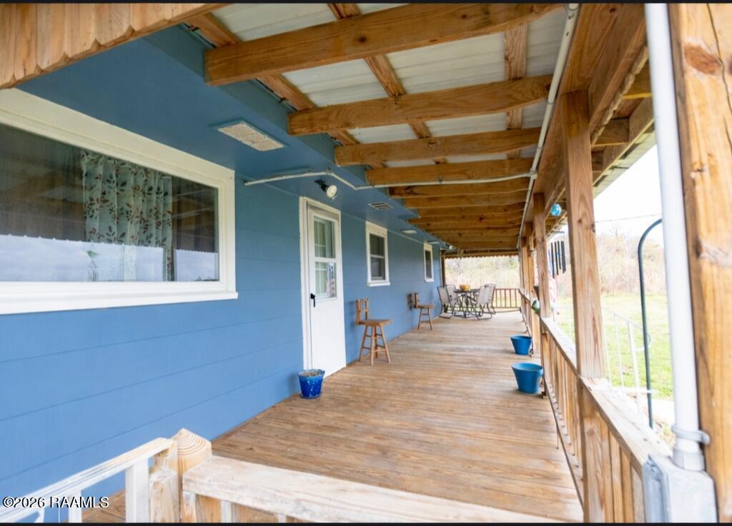 3230 Amerada Road Kaplan, LA 70548 - Photo 13 of 22 Front porch 3